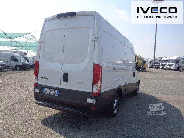 Panelinis furgonas IVECO 35S14