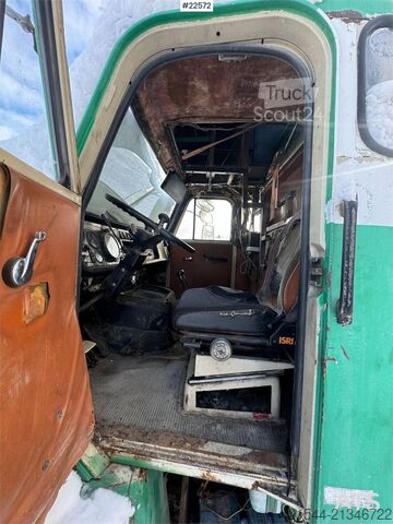 Автокран Volvo Skid Steer Loader w/ Jonsred Crane