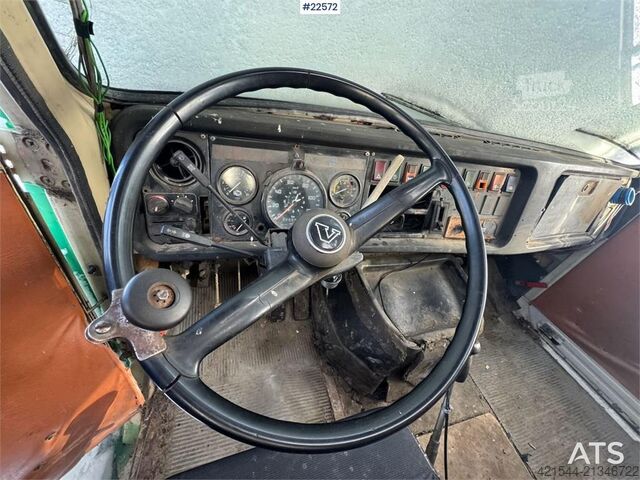 Автокран Volvo Skid Steer Loader w/ Jonsred Crane