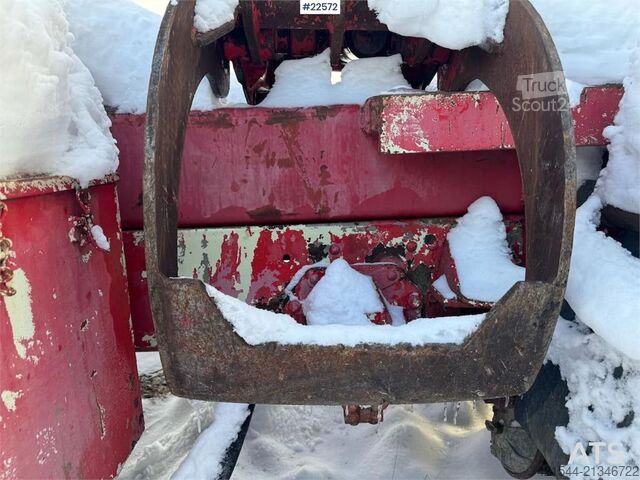 Автокран Volvo Skid Steer Loader w/ Jonsred Crane