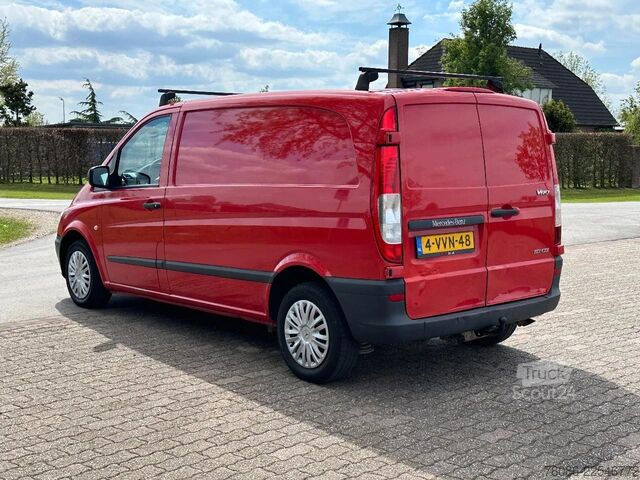 κλειστό βαν Mercedes-Benz Vito 113 cdi automaat!!!