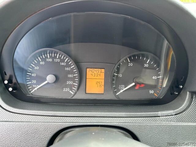 κλειστό βαν Mercedes-Benz Vito 113 cdi automaat!!!