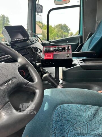 مركبة شفط DAF CF 75.250 WITH RAVO KZ7082/150 VACUUM / CHANNEL...