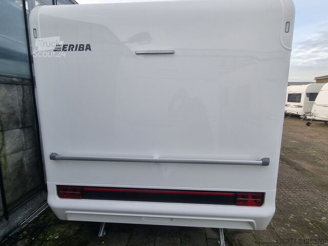 Путешествующий автоприцеп (туристический караван) Eriba NovaLine 495