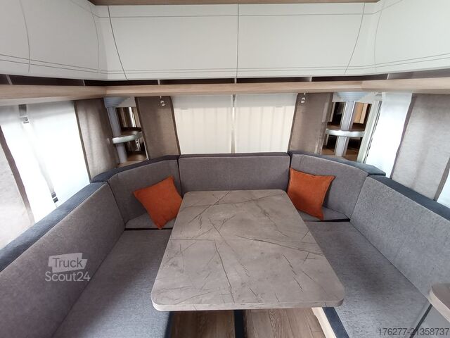 Caravane de tourisme Hobby De Luxe 460 UFe