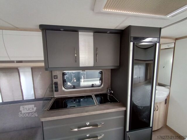 Caravane de tourisme Hobby De Luxe 460 UFe