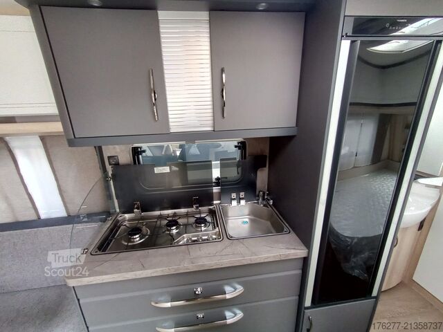 Caravane de tourisme Hobby De Luxe 460 UFe