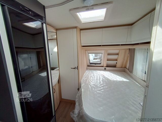 Caravane de tourisme Hobby De Luxe 460 UFe