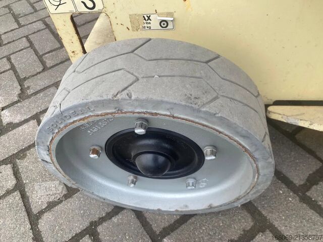 Ψαλίδι ανύψωσης JLG 3246 ES