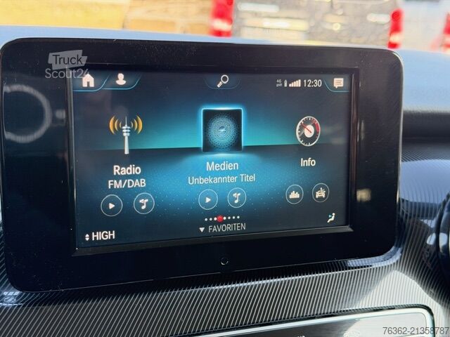 Minibus Mercedes-Benz V 300 EDITION 4MATIC Kompakt 7Sitzer 2xK