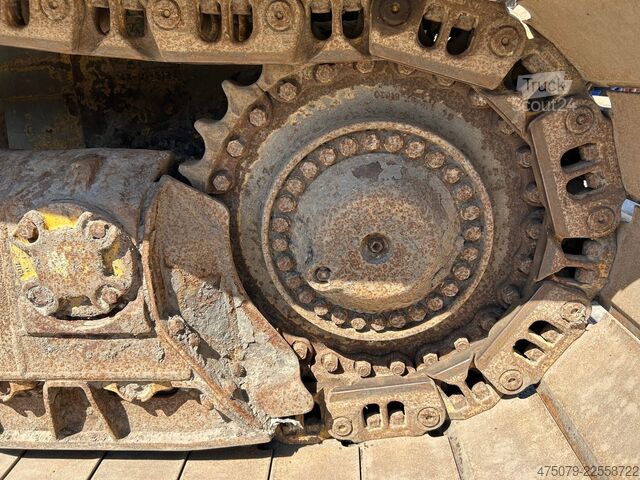 Yol silindiri KOMATSU D 65 PX - 18 **Ketten und Laufwerk NEU**