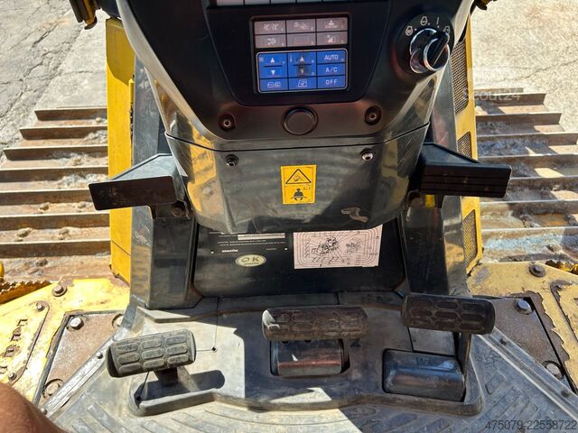Yol silindiri KOMATSU D 65 PX - 18 **Ketten und Laufwerk NEU**