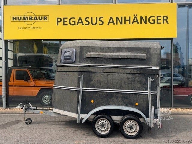 Atrelado de transporte de cavalos BÖCKMANN P20 2 Pferdeanhänger Vollpoly 2,0t