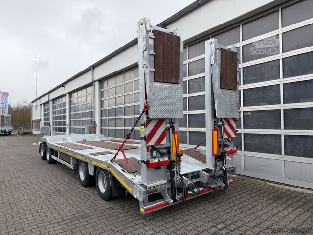 Matala lavetti perävaunu Möslein T 4 VB H2  neuer 4 Achs Tieflader hydraulischen Rampen