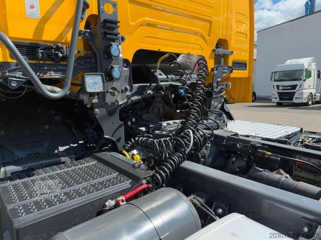 Стандартний тягач SCANIA G450 XT 4x4 Euro 6 SZM Kipphydraulik Blatt/ Luft