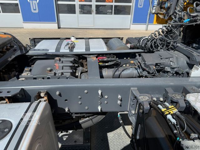 Стандартний тягач SCANIA G450 XT 4x4 Euro 6 SZM Kipphydraulik Blatt/ Luft