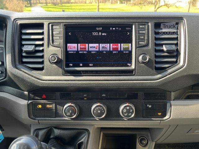 Furgon VOLKSWAGEN CRAFTER GLASGESTEL TRAILER ASSIST KLIMA AHK