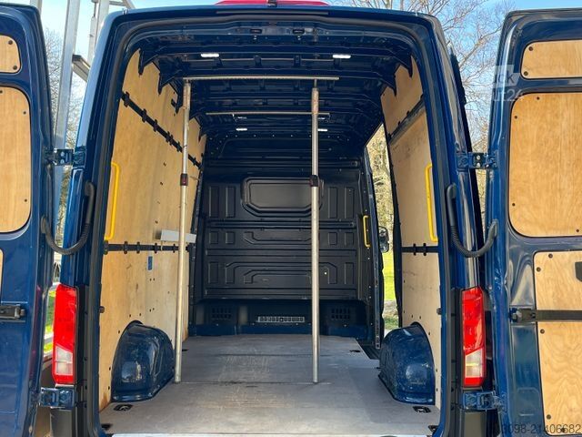 Furgão VOLKSWAGEN CRAFTER GLASGESTEL TRAILER ASSIST KLIMA AHK