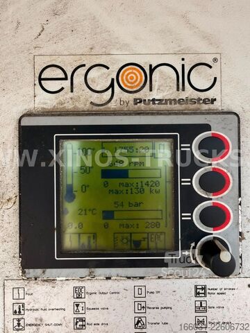 Beton pompası kamyonu MAN TGS 37.400 8X4 Putzmeister 24M/3.67 CS - 125MM