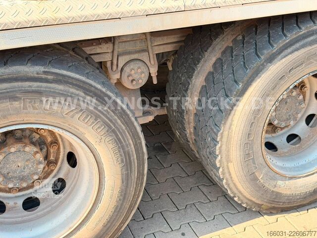 Beton mikser kamyonu MAN TGS 32.420 8X4 Liebherr 9M3 - 195.000km!