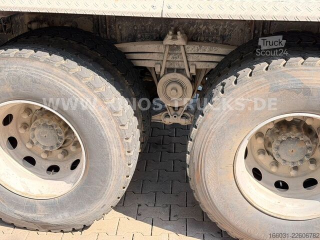 Beton mikser kamyonu VOLVO FM370 8X4 Liebherr 9m³ - EEV - 286.000km