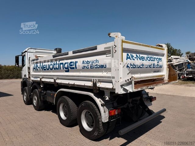 Трехсторонний самосвал MERCEDES-BENZ Arocs 4142 8X4 KH-DSK Bordmatik 167.000km