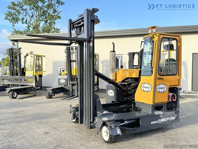 Wózek widłowy czterokierunkowy Combilift C3000 GAS DUPLEX 4500 FREE LIFT CABIN
