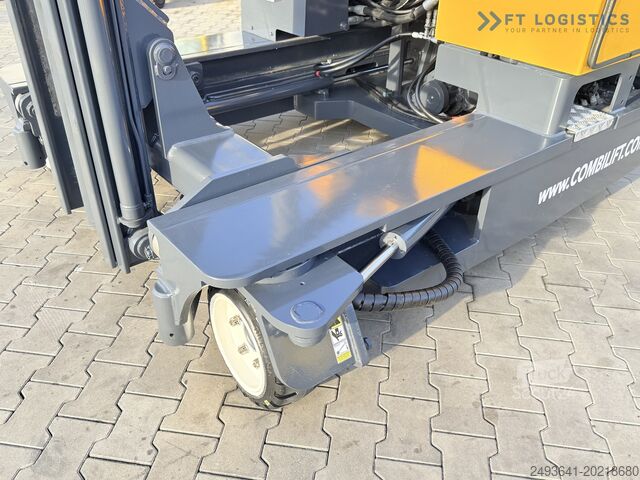 Keturių krypčių šakinis krautuvas Combilift C3000 GAS DUPLEX 4500 FREE LIFT CABIN