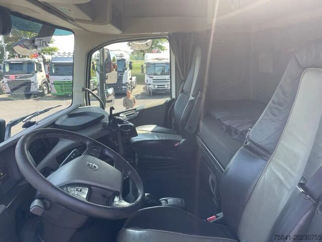 Kranbil Volvo FH 540 8x2 Euro 6 HMF 8520-O-H6 + JIB FJ 2000-K6