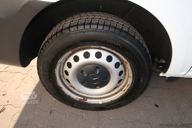 Κλειστό βαν MERCEDES-BENZ Vito Kasten 111 CDI FWD lang / Klima / PDC