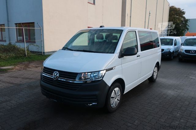 Minibus VOLKSWAGEN T6.1 Transporter Kombi FWD/9 Sitze/Klima/FN:180