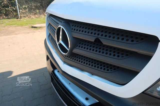Minibus MERCEDES-BENZ Sprinter II Kombi 316 CDI / Klima / AHK / 9Sitze