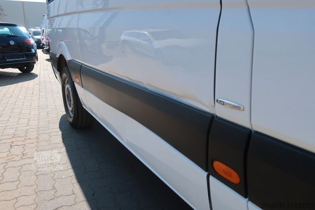 Minibus MERCEDES-BENZ Sprinter II Kombi 316 CDI / Klima / AHK / 9Sitze