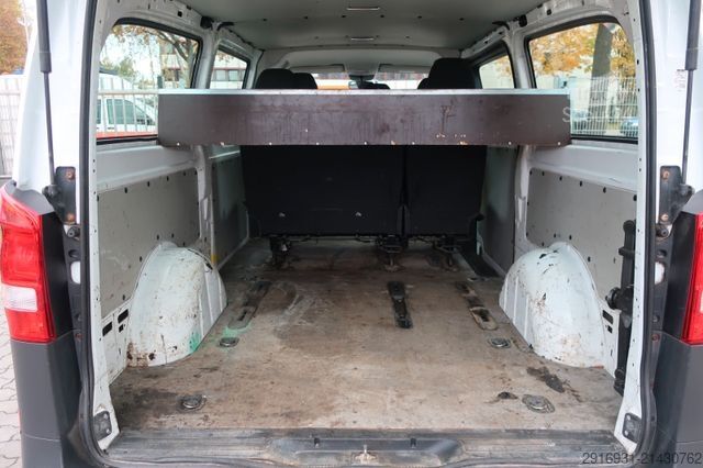 Minibus MERCEDES-BENZ Vito Tourer 111 CDI Base FWD extralang / FN: A31