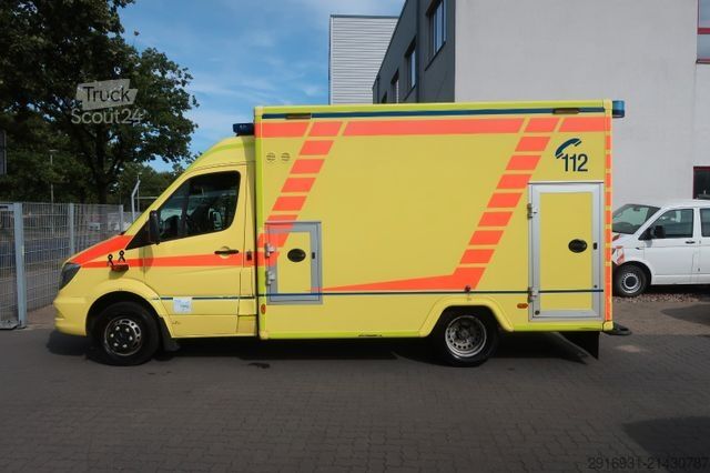 Brandbil MERCEDES-BENZ Sprinter 519 CDI RTW / 1. Hand /SHZ / Fzg Nr:A16