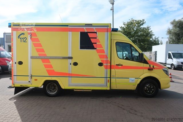 Brandbil MERCEDES-BENZ Sprinter 519 CDI RTW / 1. Hand /SHZ / Fzg Nr:A16