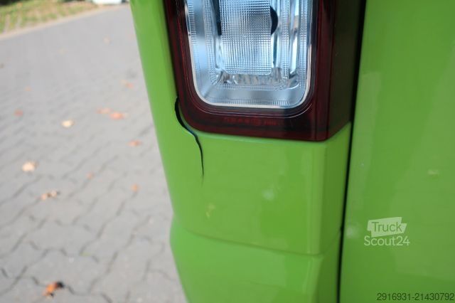 Minibus OPEL Vivaro L2H1 / 1. Hand / 9 Sitzer / :127