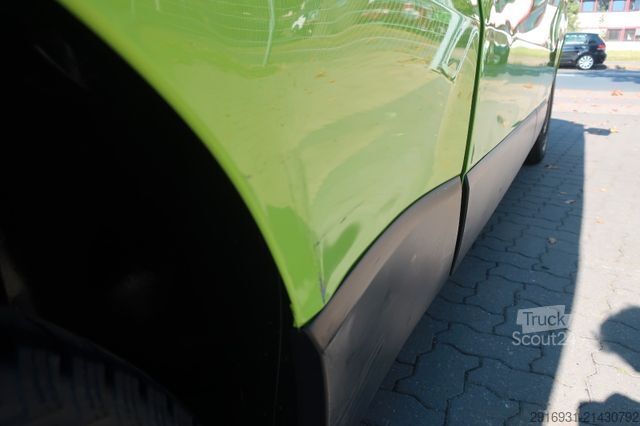 Minibus OPEL Vivaro L2H1 / 1. Hand / 9 Sitzer / :127