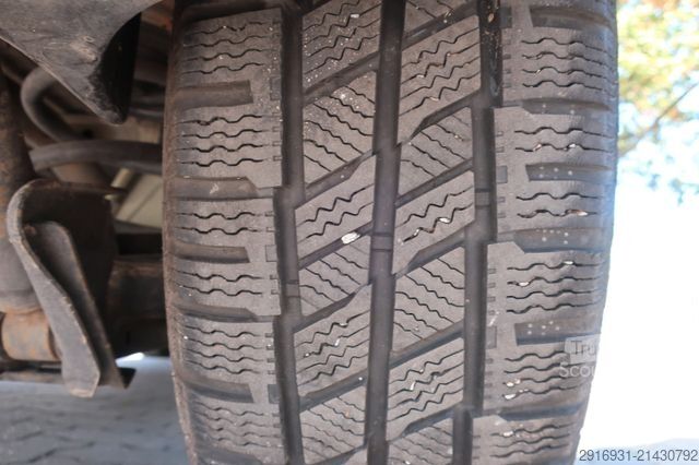 Minibus OPEL Vivaro L2H1 / 1. Hand / 9 Sitzer / :127