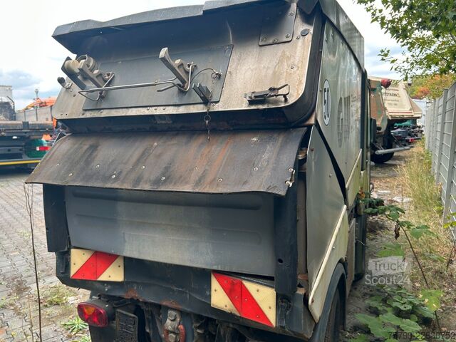 Annan HAKO Citymaster 2000 mit Motorschaden