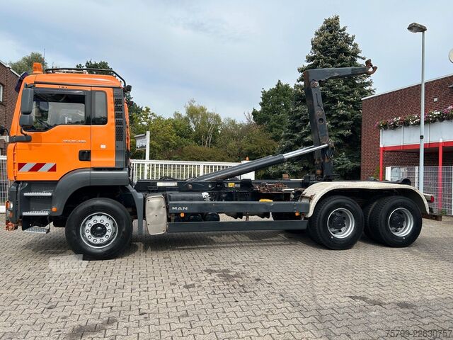 Haakarm vrachtwagen MAN TGA 26.400 MEILLER Abroller mit 13t Achsen 6x4