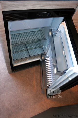 Karavan DETHLEFFS c-joy 460 LE Touring + Dynamik-Pak.,Fahrradtr.