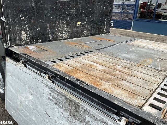 Camion cu macara Volvo FM 420 Euro 6 Hiab 40 Tonmeter laadkraan
