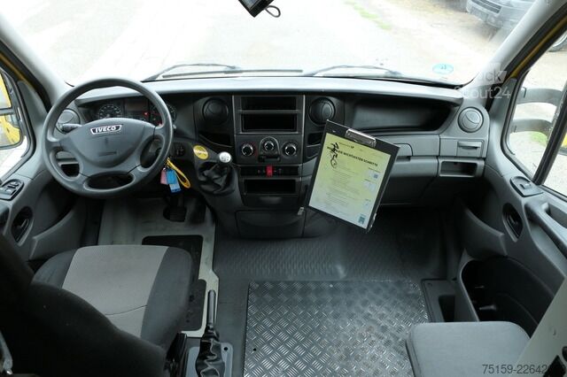 Skåpbil iveco Daily 35 S11 C30C AUTOMATIK KAMERA Regale LUFT DURCHGANG EURO-5 CoC