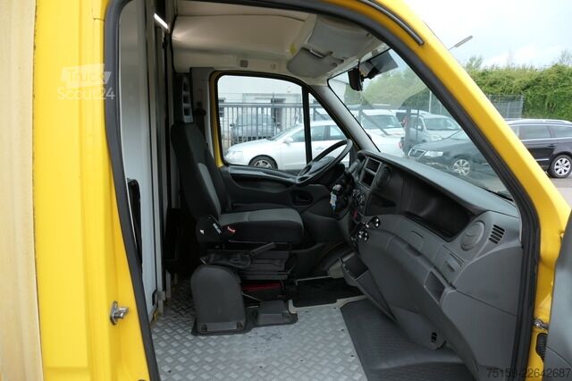 Skåpbil iveco Daily 35 S11 C30C AUTOMATIK KAMERA Regale LUFT DURCHGANG EURO-5 CoC