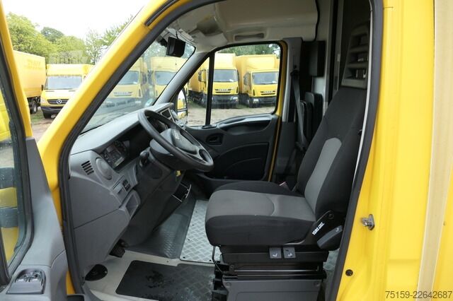 Skåpbil iveco Daily 35 S11 C30C AUTOMATIK KAMERA Regale LUFT DURCHGANG EURO-5 CoC