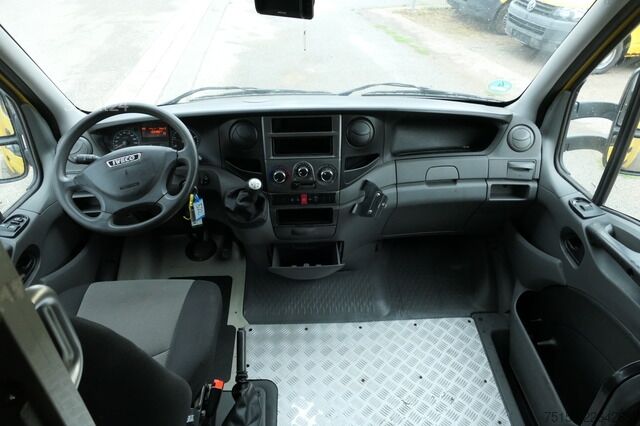 Skåpbil iveco Daily 35 S11 C30C AUTOMATIK KAMERA Regale LUFT DURCHGANG EURO-5 CoC