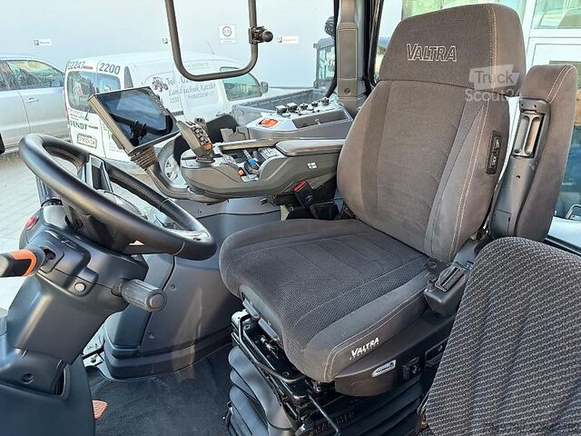 Трактор Valtra N175