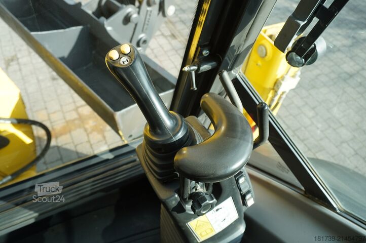 Rétrochargeuse New Holland B115B backhoe loader / 4600 MTH ! / 2020