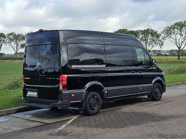 Kombi med högt tak VW CRAFTER 35 2.0 L3H3 140Pk CarPlay!